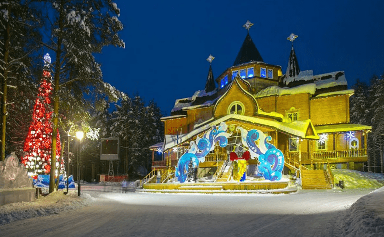 Новогодний отдых на родине Деда Мороза, туры в Великий Устюг на Новый год и Рождество